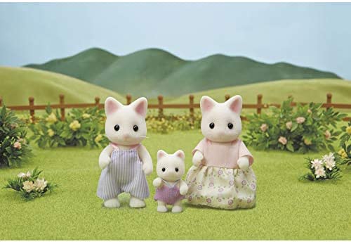 La famille chat blanc (Sylvanian Families)