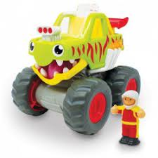 [WOW_10325] Mack Monster truck